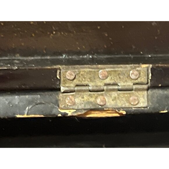 OLD ANTIQUE CHINESE HAND PAINTED WOOD BOX HAND MADE HINGES & TACKS 1800's - Picture 10 of 11